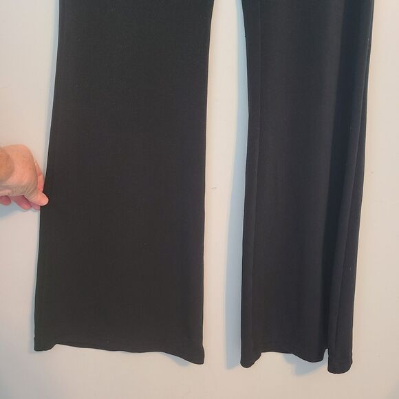 American Eagle Straight Leg Kick Boot PullOn Stretch Sz M Black Pants Minimalist - Picture 11 of 12